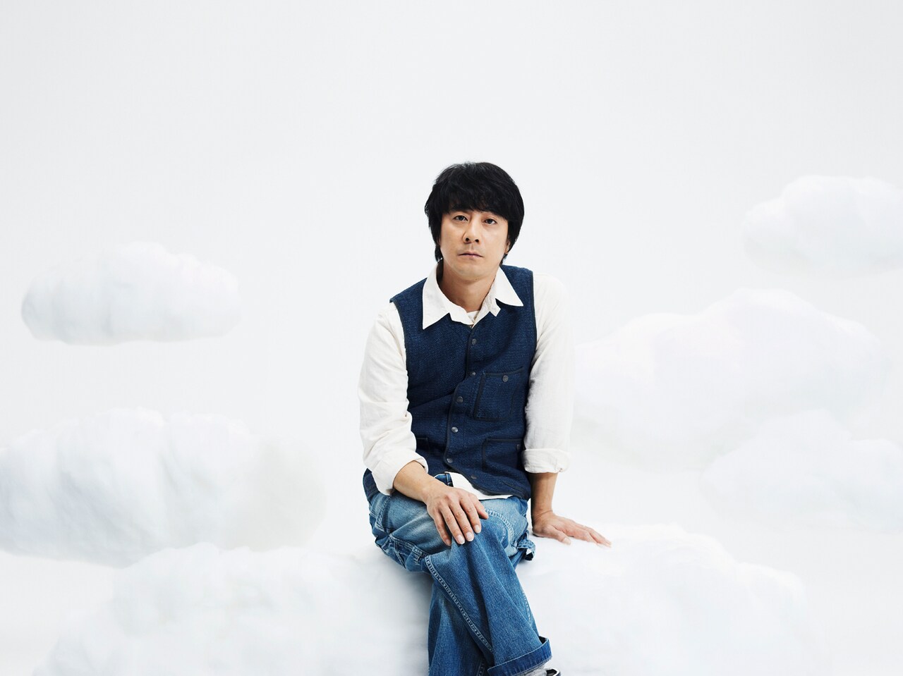 山崎まさよし、新曲MVで“空へ”