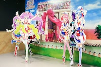 「プリパリカフェ」店内に設置されるキャラクターのポップ。