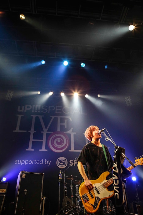 GEN（04 Limited Sazabys / B, Vo）（撮影：渡邉一生）