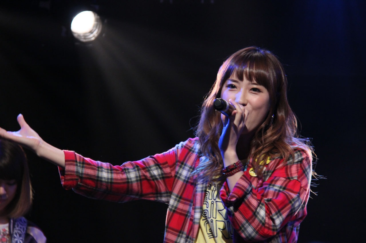 岡田万里奈（Vo）