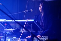 Kanako（Syn / The Flickersサポート）（Photo by MASANORI FUJIKAWA）