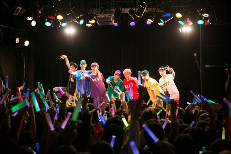 超特急（写真提供：SDR）