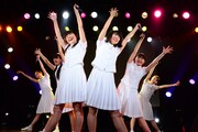 アイドルネッサンス「エビスですこぶるネッサンス!!」の様子。