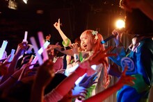 「ゆるめるモ！女性限定ライブ～女めるモ！～」の様子。（撮影：上岡エマ）