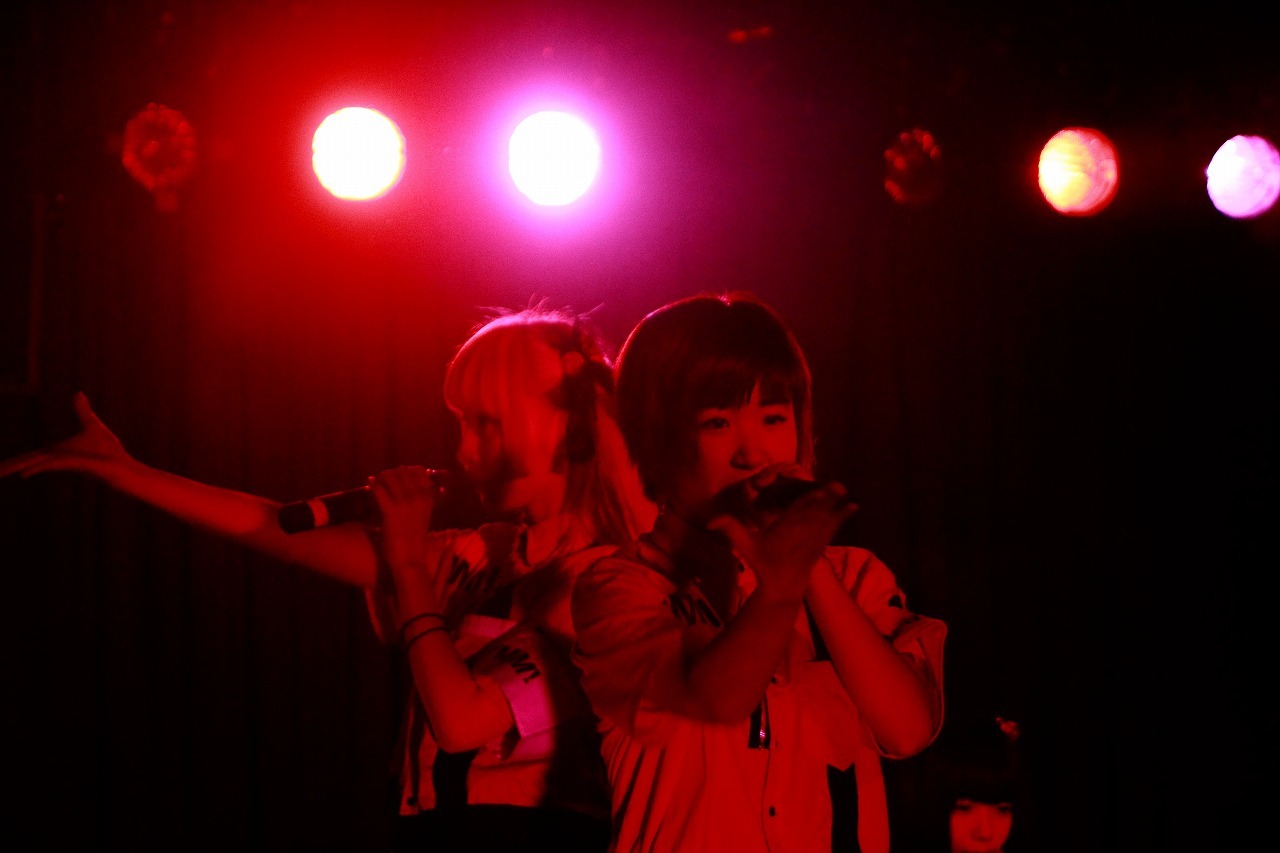 「ゆるめるモ！レア曲放出ライブ～レアめるモ！～」の様子。（撮影：上岡エマ）