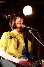 「ゆるめるモ！レア曲放出ライブ～レアめるモ！～」の様子。（撮影：上岡エマ）