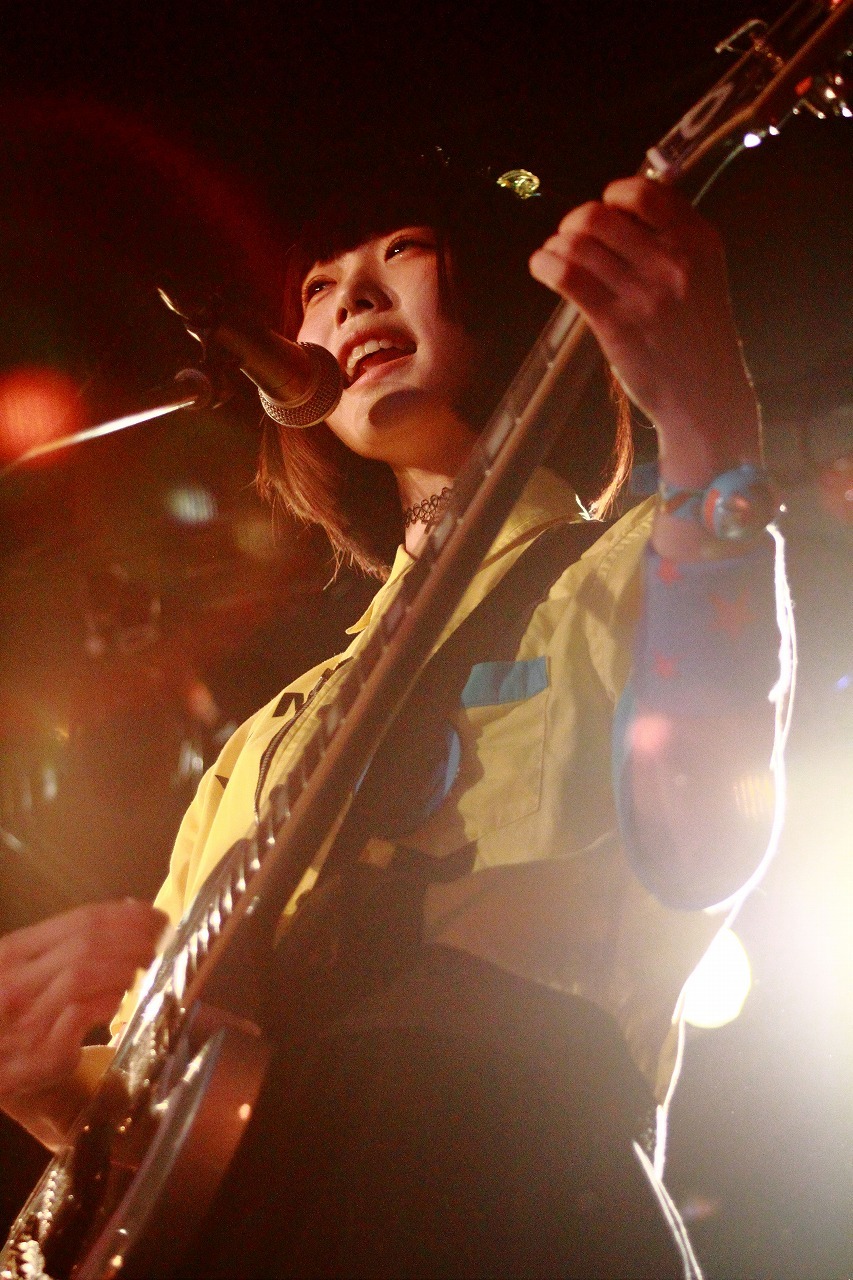 「ゆるめるモ！レア曲放出ライブ～レアめるモ！～」の様子。（撮影：上岡エマ）