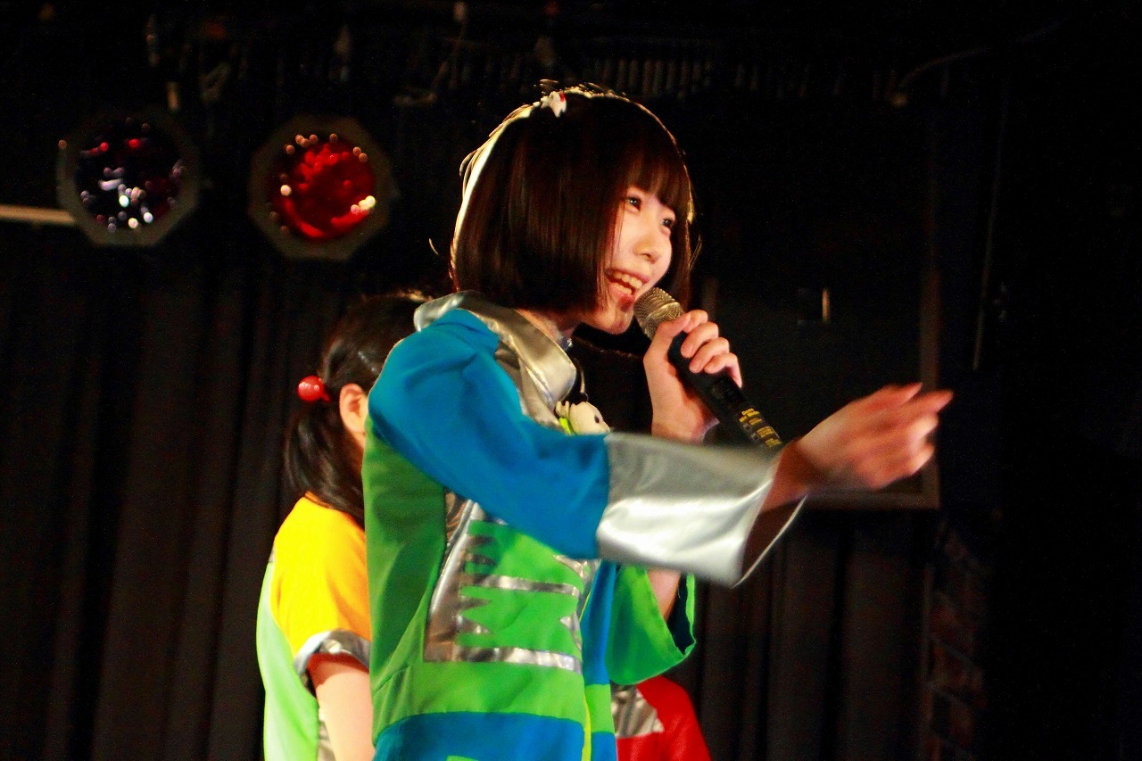 「ゆるめるモ！女性限定ライブ～女めるモ！～」の様子。（撮影：上岡エマ）