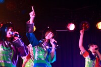 「ゆるめるモ！女性限定ライブ～女めるモ！～」の様子。（撮影：上岡エマ）