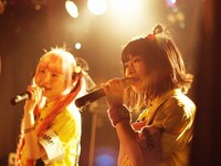 「ゆるめるモ！レア曲放出ライブ～レアめるモ！～」の様子。（撮影：上岡エマ）