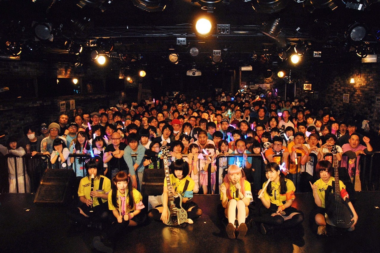 「ゆるめるモ！レア曲放出ライブ～レアめるモ！～」の様子。（撮影：上岡エマ）