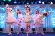 「うるとらみらくるくるファイナルアルティメットチョコビーム」を歌うわーすた。（写真提供：iDOL Street）