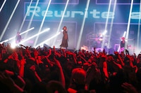 東京・新木場STUDIO COAST公演の様子。（撮影：横井明彦 / Deep-END inc.）