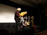 映画「リリカルスクールの未知との遭遇」舞台挨拶の様子。（写真提供：キングレコード）