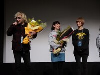 映画「リリカルスクールの未知との遭遇」舞台挨拶の様子。（写真提供：キングレコード）