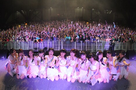 モーニング娘。'16「ANIME MATSURI」ステージの様子。（写真提供：アップフロント）