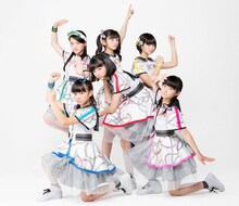 ばってん少女隊の新しいアーティスト写真。