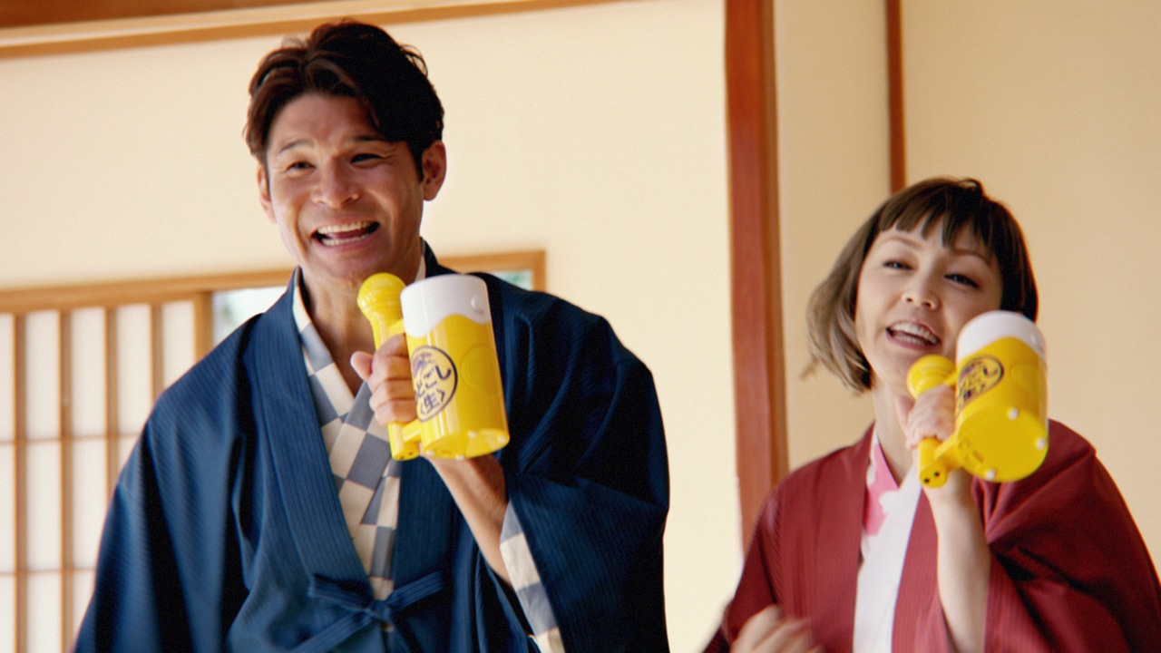 「温泉旅館でイエーイ！」編のワンシーン。