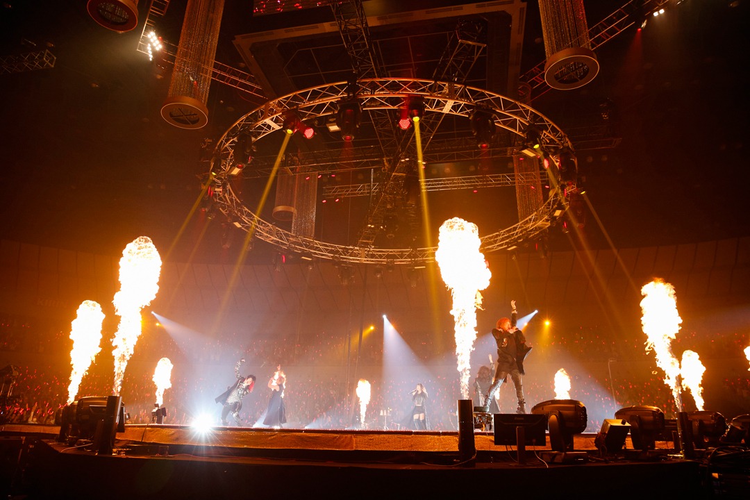「JAM Project 15th Anniversary Premium LIVE THE STRONGER'S PARTY」のワンシーン。（写真提供：ランティス）