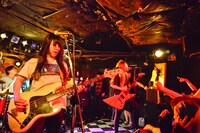 Dizzy Sunfist（撮影：清水健志郎）