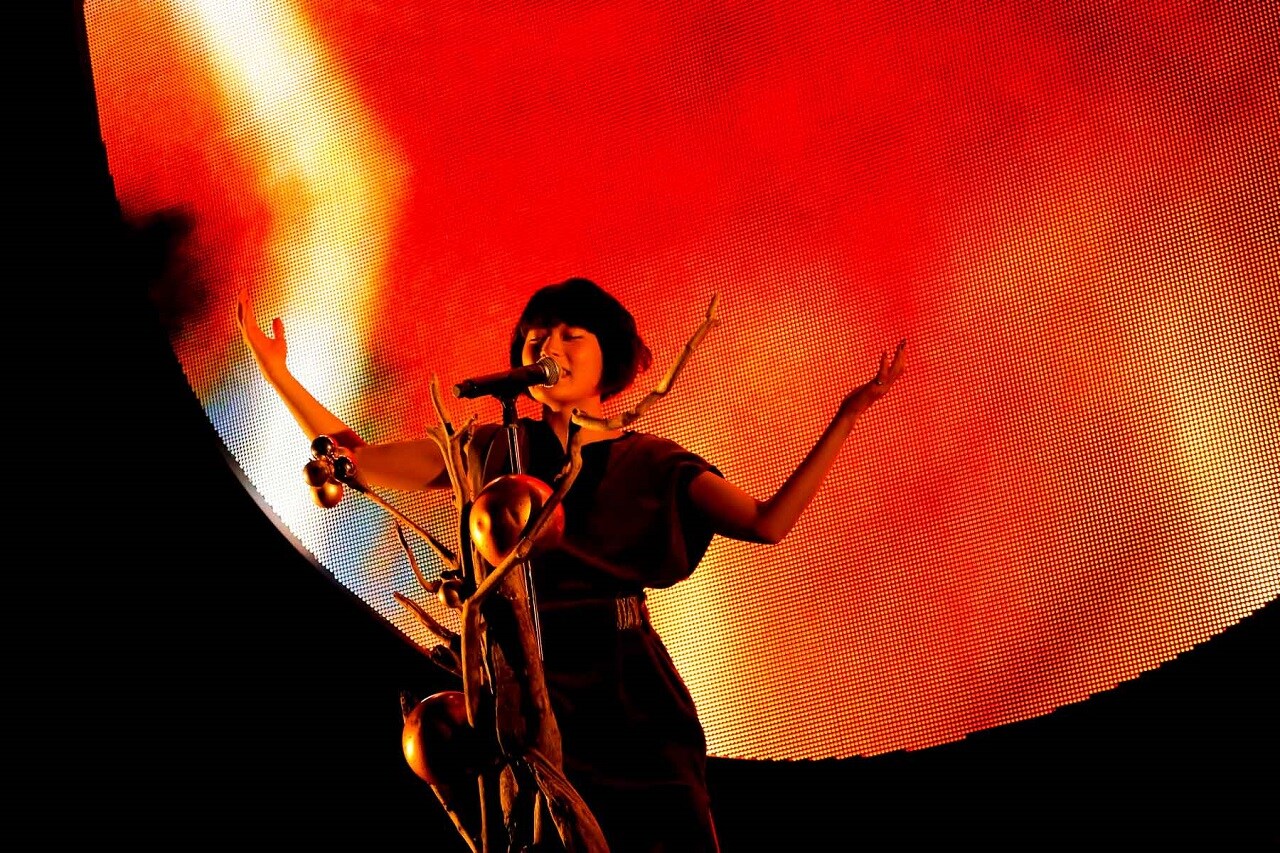 水曜日のカンパネラ、演出満載の「OEDO!」ワンマンでケンモチも歌唱