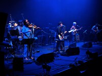 2015年12月開催の「鈴木慶一 ミュージシャン生活45周年記念ライブ」で集結したはちみつぱい。（撮影：山本昇）