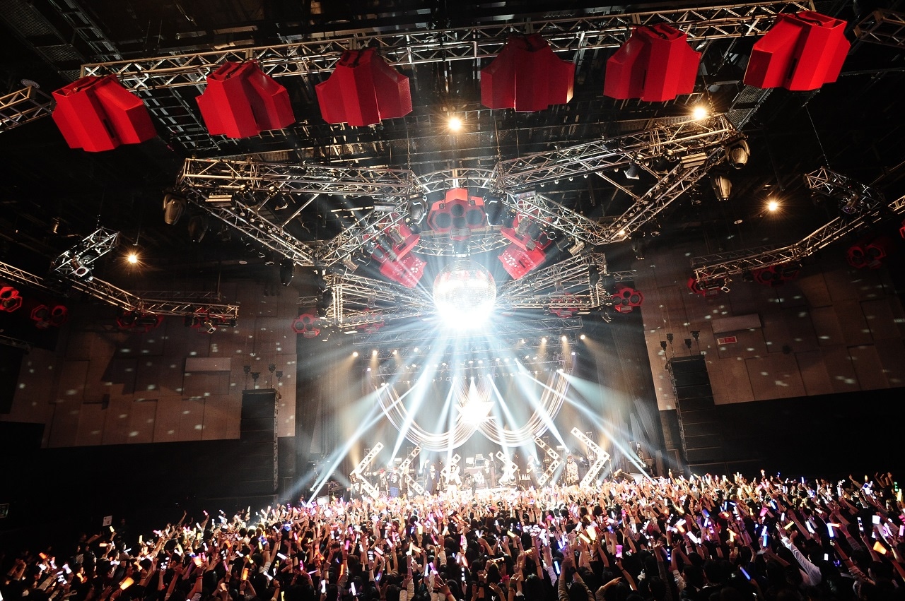 「XYZ TOUR 2016 -DJ Style-」東京・新木場STUDIO COAST公演の様子。（撮影：岡本麻衣）