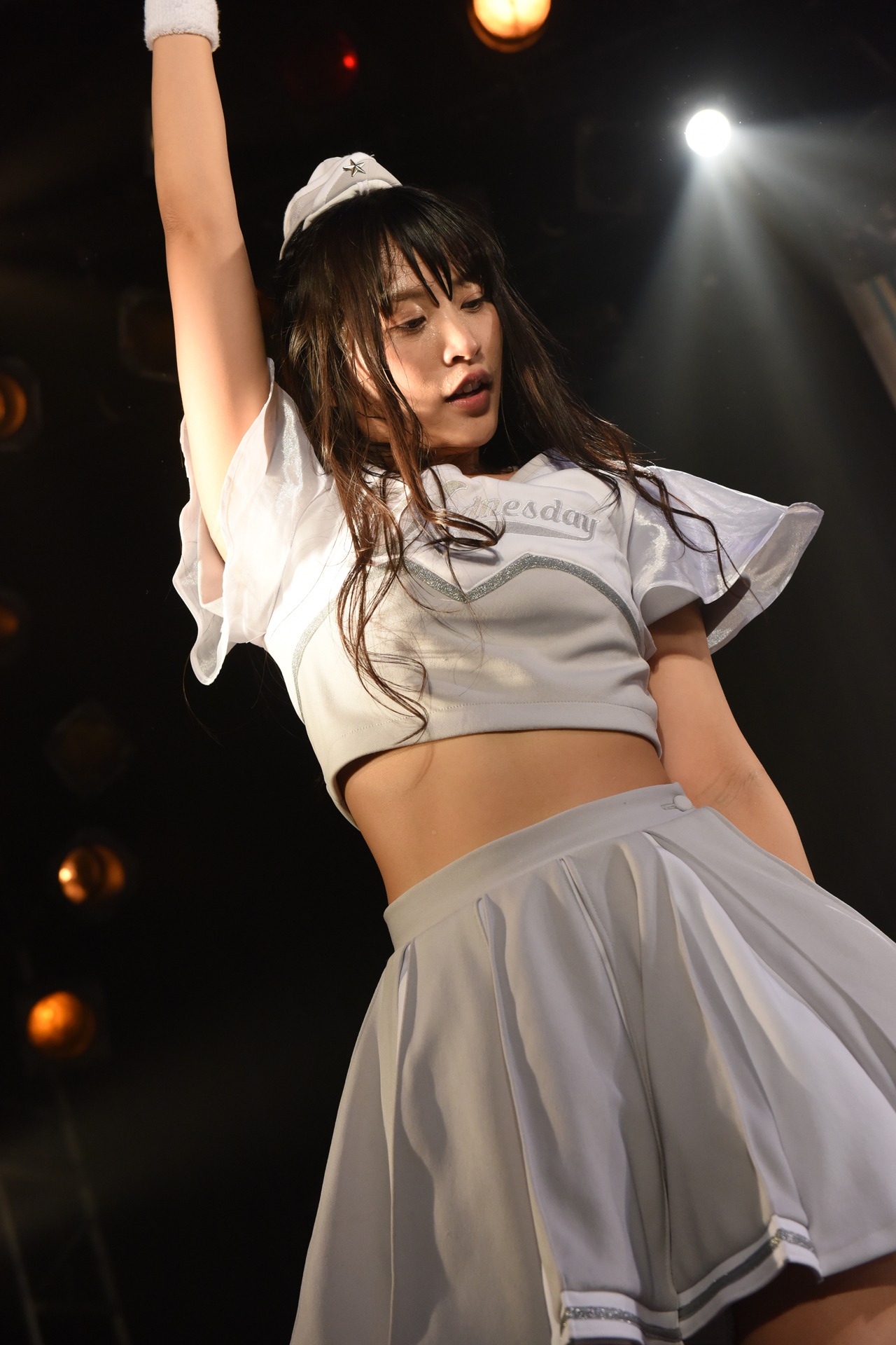 根岸愛