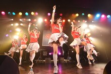 PASSPO☆によるフライトの様子。