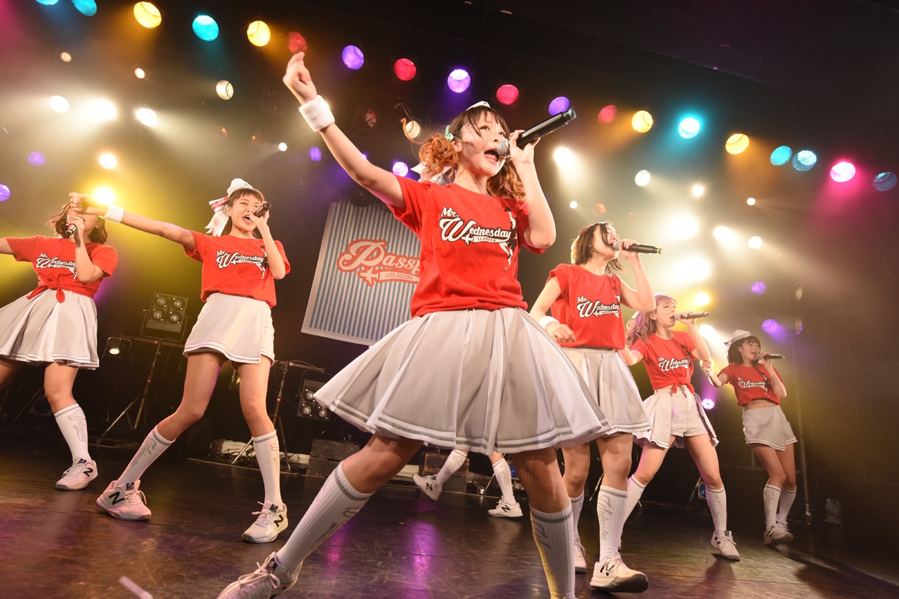 PASSPO☆によるフライトの様子。