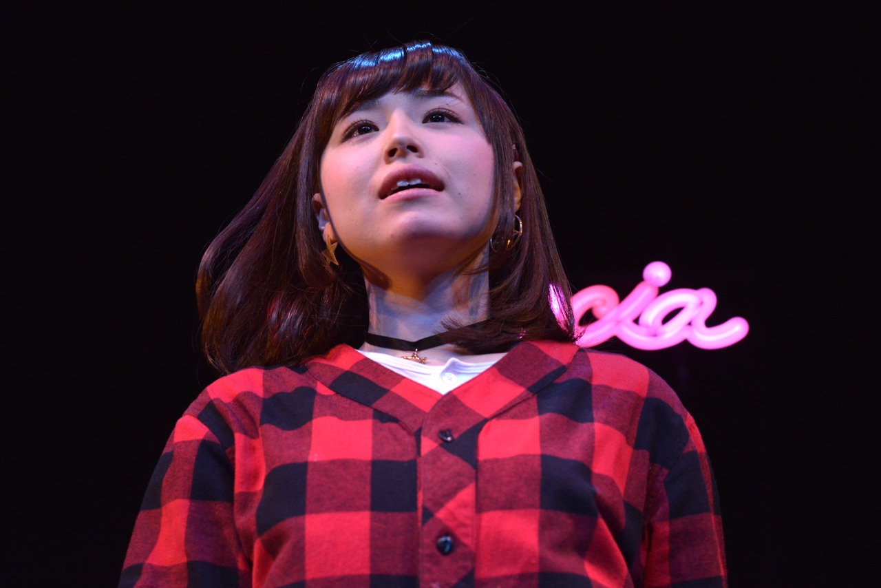 脇田もなり