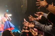 「【～生と死～】生ハムと焼うどんワンマンライブ二品目」の様子。