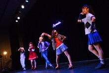 Especia「Hotel Estrella -Check out-」夜公演の様子。