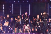 「みんな、泣くんじゃねえぞ。宮澤佐江卒業コンサート in 日本ガイシホール」１日目の公演の様子。(c)AKS