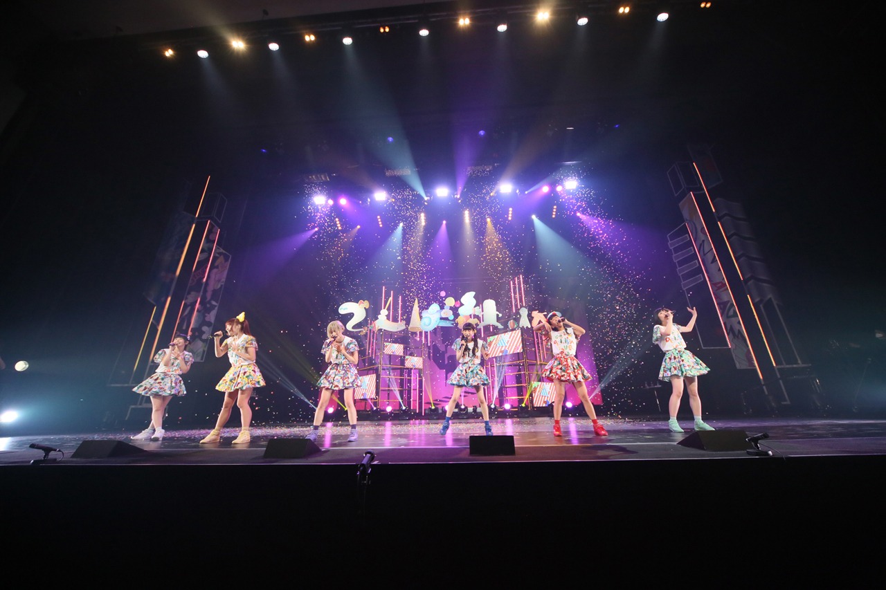 「GOGO DEMPA TOUR 2016 ～ まだまだ夢で終わらんよっ！ ～」NHKホール公演の様子。（撮影：チェリーマン）