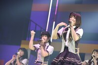 「みんな、泣くんじゃねえぞ。宮澤佐江卒業コンサート in 日本ガイシホール」１日目の公演の様子。(c)AKS