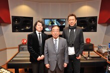 本日行われた記者会見の様子。左から多胡邦夫（TAGO STUDIO TAKASAKI）、富岡賢治高崎市長、布袋寅泰。