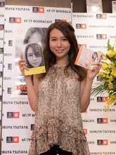 May J.（写真提供：マガジンサミット）