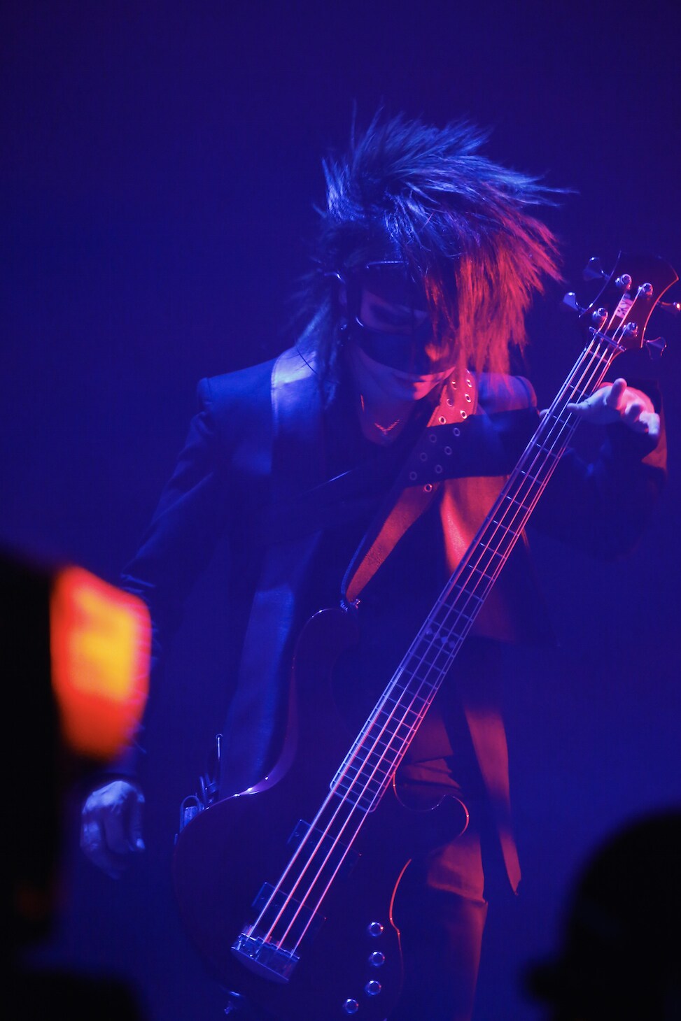 REITA（B） （Photo by HIROE YAMAUCHI） - the GazettE、8年