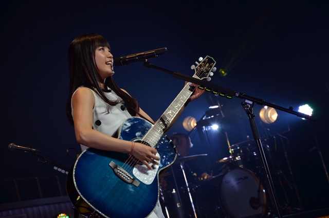 miwa（写真提供：エイベックス）