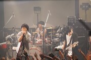 3月5日に行われたUVERworldの渋谷duo MUSIC EXCHANGE公演の様子。