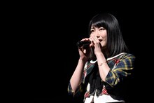 「AKB48グループ『誰かのためにプロジェクト』被災地復興支援ライブ」の様子。(c)AKS