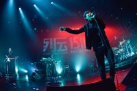 雨のパレード（撮影：古渓一道）