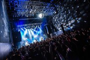 Brian the Sunのライブの様子。(写真提供:EPICレコードジャパン)
