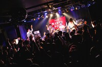 「卒業式Final Season～最初で最後の待つ元ワンマン～」の様子。（撮影：後藤壮太郎）