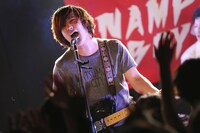 小林聡里（Vo, G）（撮影：後藤壮太郎）