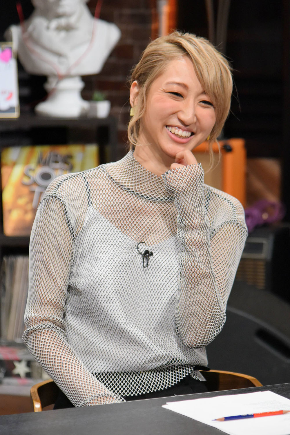 「MBS SONG TOWN」に出演するMs.OOJA。(c)MBS