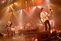 UNISON SQUARE GARDEN（撮影：古溪一道）