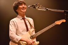 斎藤宏介（Vo, G）（撮影：古溪一道）