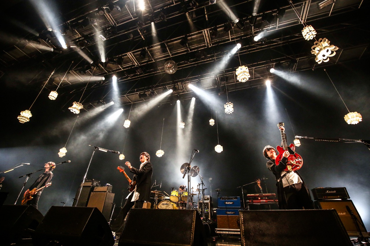 「Welcome![Alexandros]LIVE 2016」大阪公演の様子。（Photo by KAZUKI WATANABE）